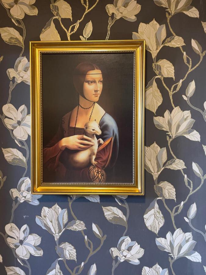 Villaanita أوغستوف المظهر الخارجي الصورة
